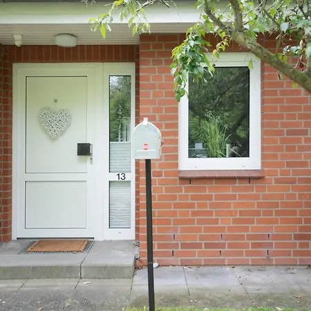 Ferienwohnpark Amselweg Amselnest * Kellenhusen